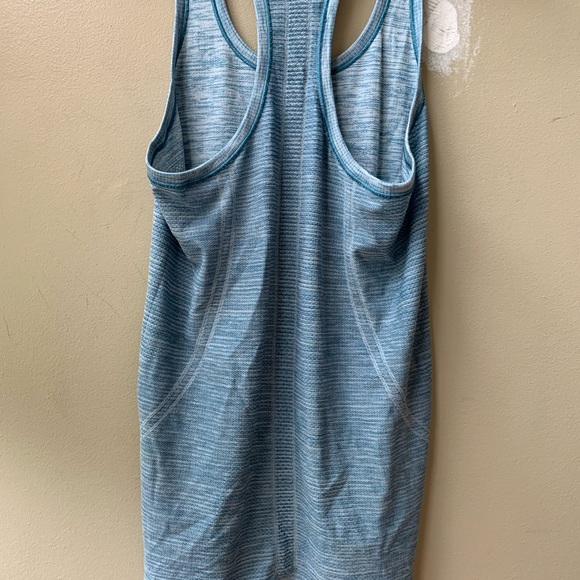 Lululemon Swiftly Tech Razorback Tank - Picture 3 of 4